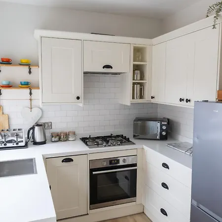 Cosy 2-bed Coastal Near Park & North Bay Scarborough