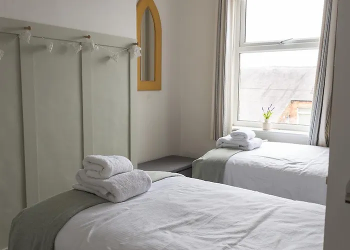 Cosy 2-bed Coastal Near Park & North Bay * Scarborough