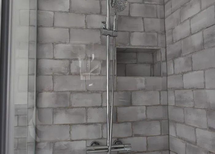 Cosy 2-bed Coastal Near Park & North Bay